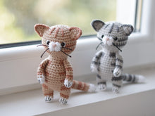 Load image into Gallery viewer, Patrón de ganchillo Alex el Gato, Patrón en ESPANOL - Firefly Crochet