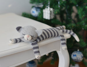 Patrón de ganchillo Sailor el gato dormilón Patrón en ESPANOL - Firefly Crochet