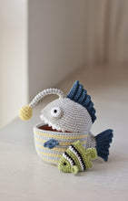 Load image into Gallery viewer, Patrón de ganchillo, Rape & Pez Ángel, ESPANOL - Firefly Crochet
