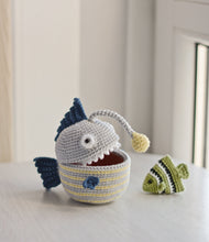 Load image into Gallery viewer, Patrón de ganchillo, Rape & Pez Ángel, ESPANOL - Firefly Crochet