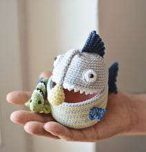 Load image into Gallery viewer, Patrón de ganchillo, Rape & Pez Ángel, ESPANOL - Firefly Crochet
