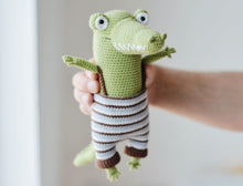 Load image into Gallery viewer, Crochet pattern Crocodile & Frog Amigurumi Toy - Firefly Crochet
