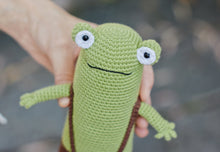 Load image into Gallery viewer, Frog Crochet Pattern Amigurumi - Firefly Crochet