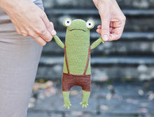 Load image into Gallery viewer, Frog Crochet Pattern Amigurumi - Firefly Crochet