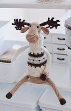 Load image into Gallery viewer, Christmas Moose Crochet Pattern PDF - Firefly Crochet