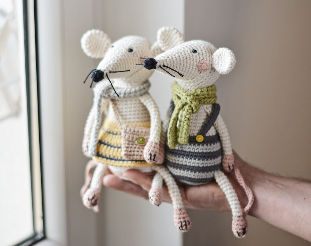 Los Ratones Pepe y Penny, ESPANOL - Firefly Crochet