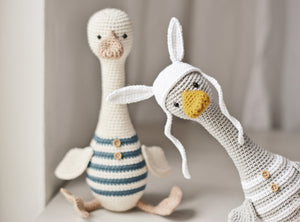 Bernard the Goose Crochet Pattern - Firefly Crochet