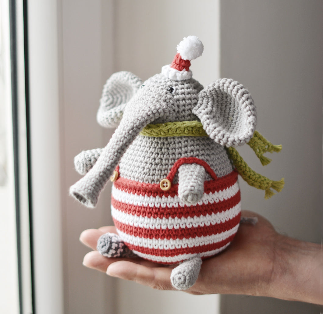 Bubble the Elephant Crochet Pattern - Firefly Crochet