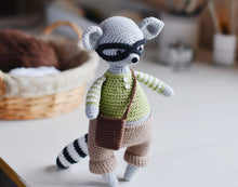 Load image into Gallery viewer, Crochet pattern for a Mouse &amp; Raccoon amigurumi - Firefly Crochet
